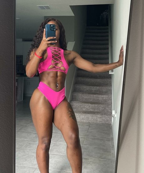 geegee flawless nude model galleries