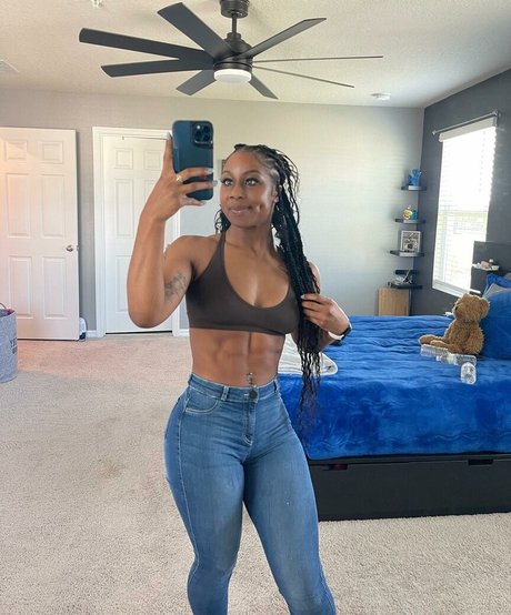 geegee flawless pretty star photo