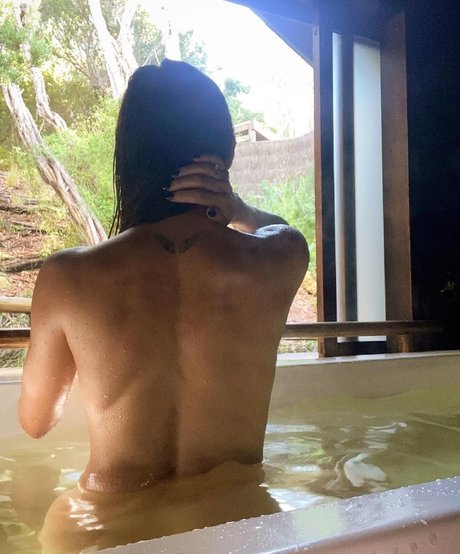 Jenna Dewan hot actress img