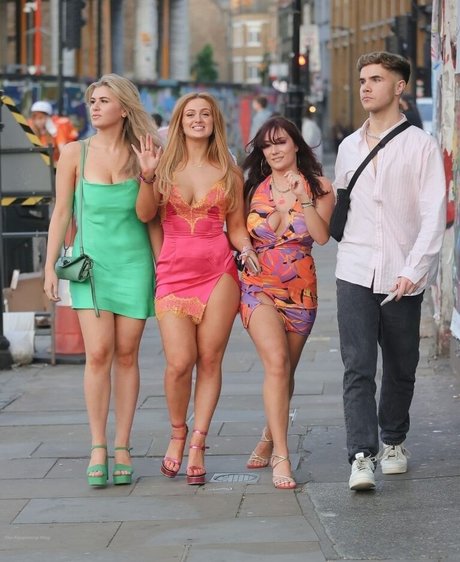 Maisie Smith model exclusive photos