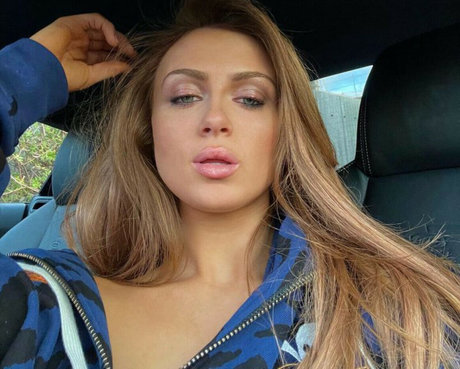 Maisie Smith pornstar hd photos