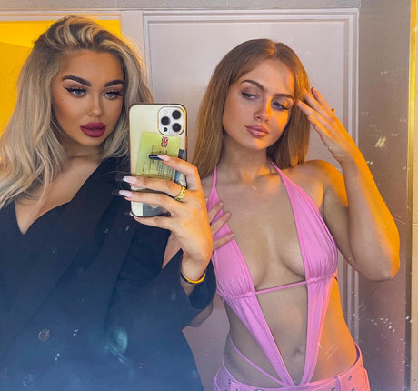 Maisie Smith perfect pornstar picture