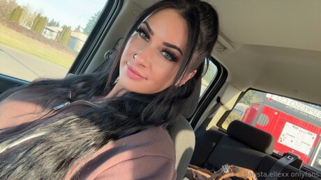 laurelemonique star sex img