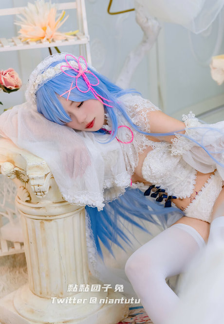 Niantutu nude pornstar gallery