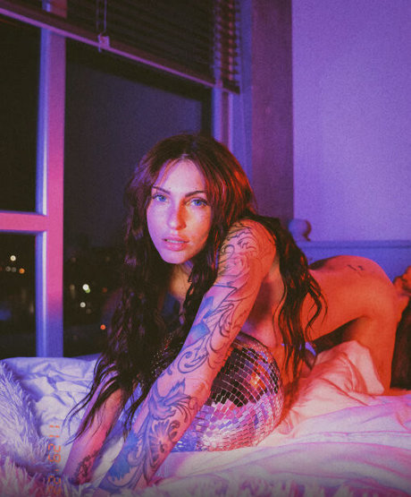 Strawbritty sex star images