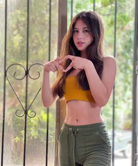 Eva Partis model pornographic pic