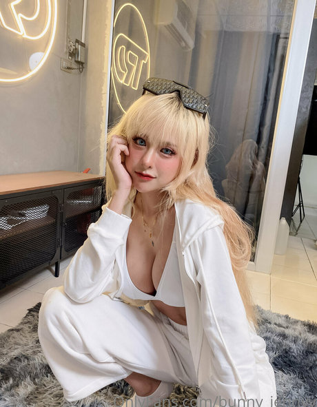 bunny jennyy model hd pictures