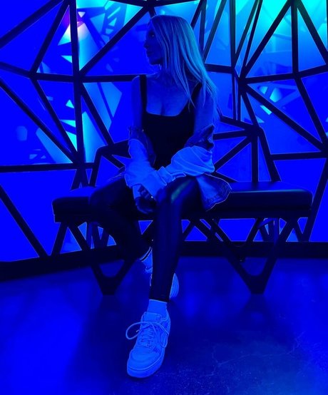 Emerome pornstar xxx image