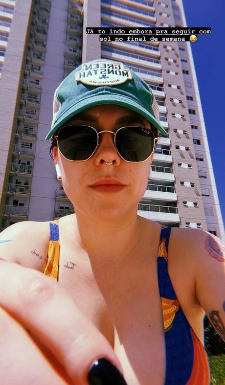 Pathy Dos Reis hd pornstar image