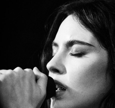 Gracie Abrams exclusive star photos