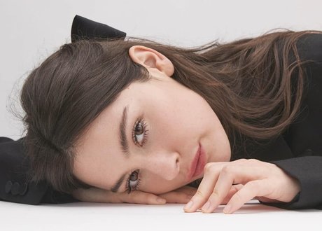 Gracie Abrams high quality actress images