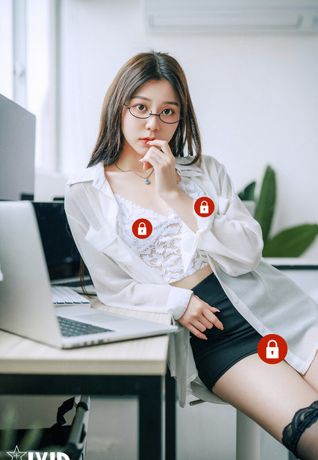 caroline jvid model porn images