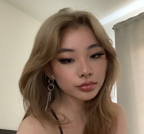 pipluptiny xxx actress pictures