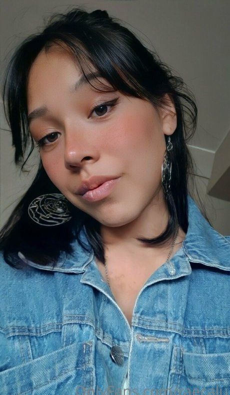 raecalu xxx star photos