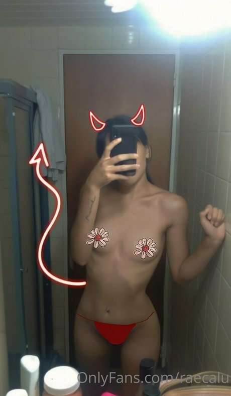 raecalu beautiful model galleries