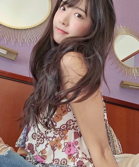 jinnytty top pornstar pics