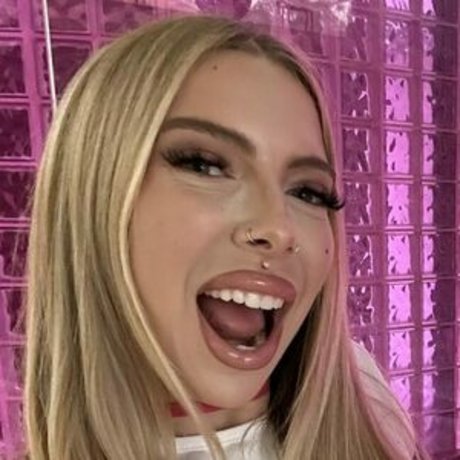 Cassidy Luxe star nice pics