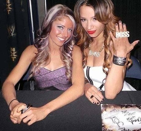 Alexa Bliss pornstar adult gallery