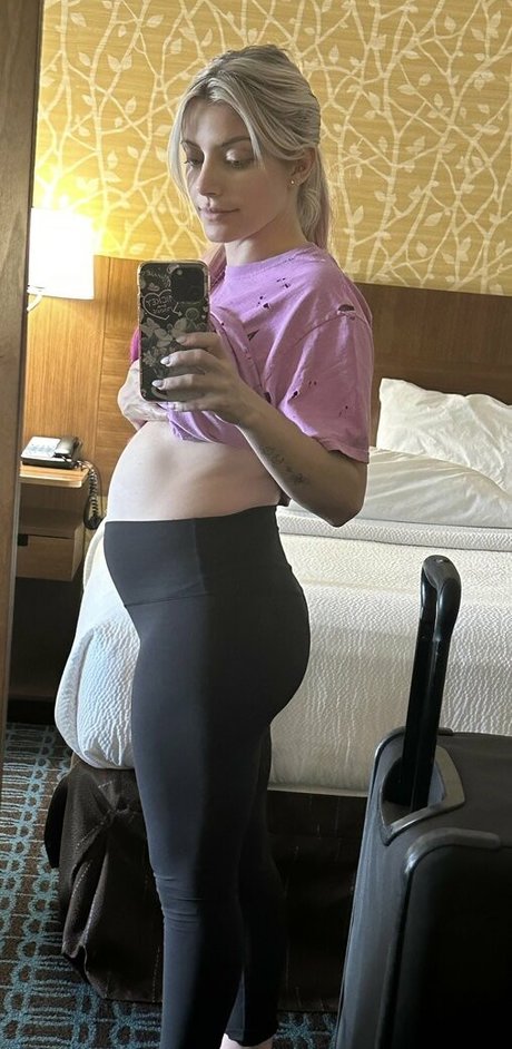 Alexa Bliss pornographic model pic