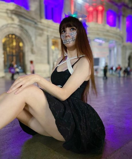 Belhino pornographic star photo