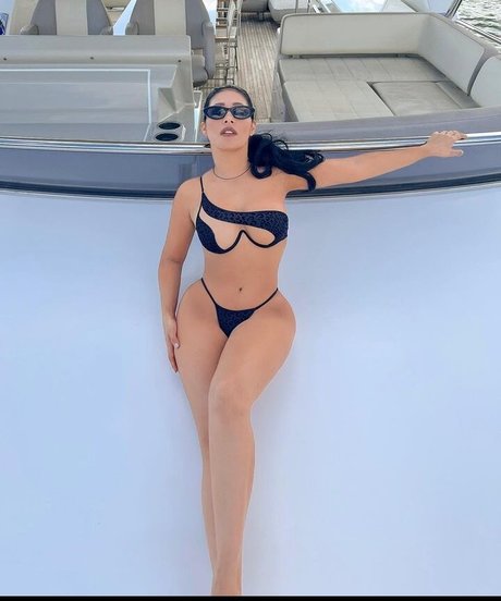 Simaria pornstar high quality photo