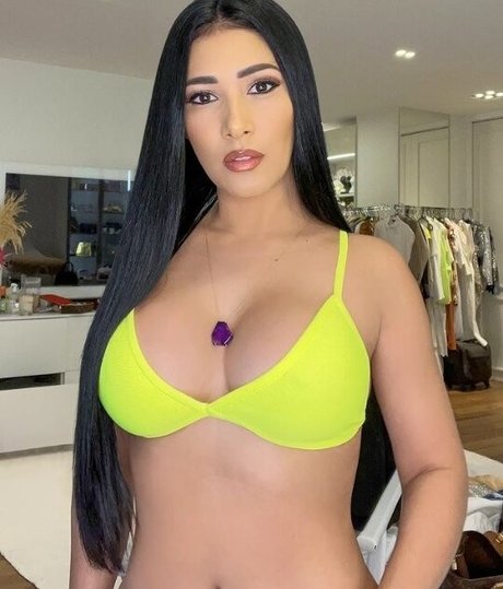 Simaria nude pornstar pic