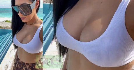 Simaria erotic star image