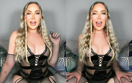 theavacole hot model pic