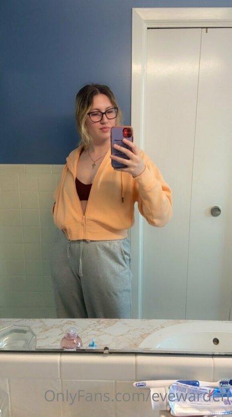 evewarden pornstar hd photos