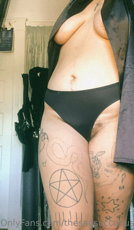 thesadsuccubus nudes model image