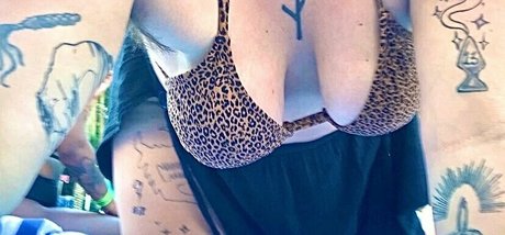 thesadsuccubus model nice pics