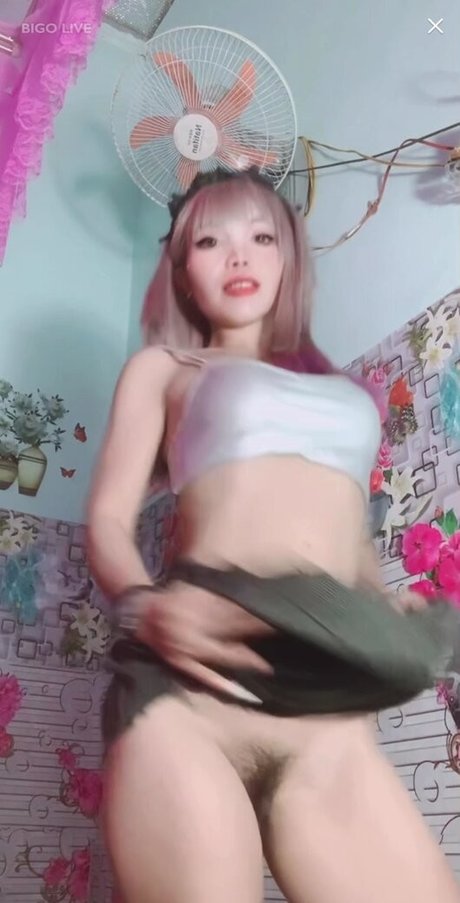 Bigo Live pretty pornstar photos
