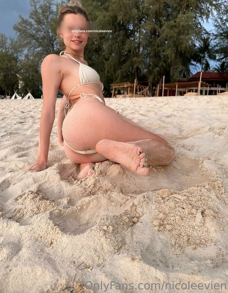nicoleevien pornstar xxx img