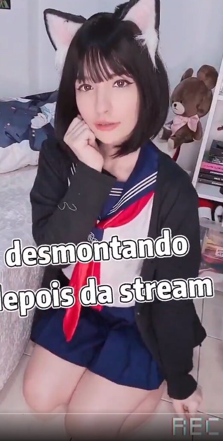 Faye Tan art model photos