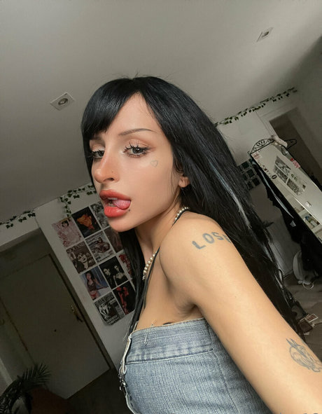 candyx18 model porn pics