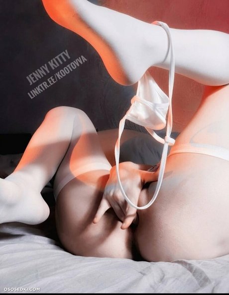 Jenny Kitty pretty pornstar archive