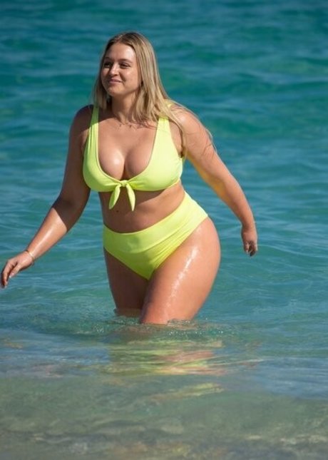 iskra art model photos