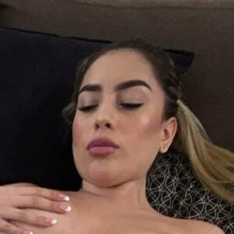 candyzz perfect pornstar pictures