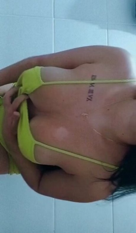 Carol Silveira high quality model picture