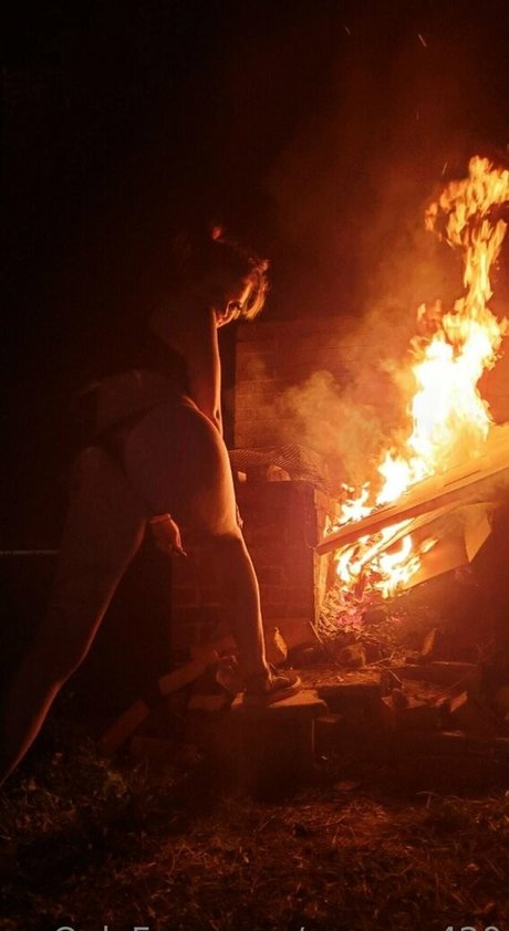 raemay420 sexy actress image