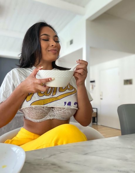 lindavo top actress galleries