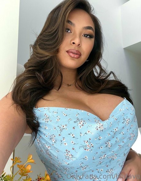 lindavo model pretty pictures