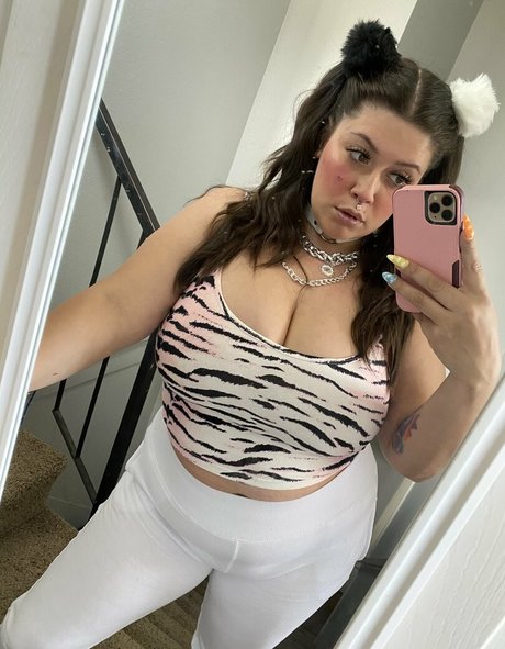 cptpartytits model sex pic