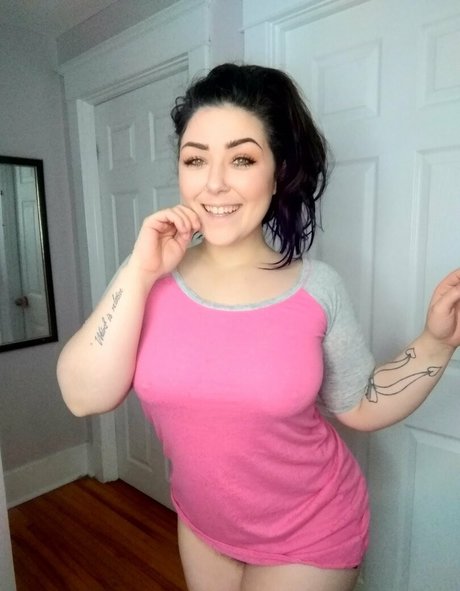 nissariousd adult actress img