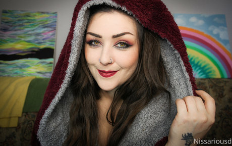 nissariousd erotic model img