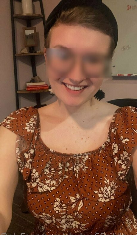 shutup69sitdown model free photo