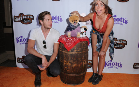 Sarah Hyland pornstar xxx photo