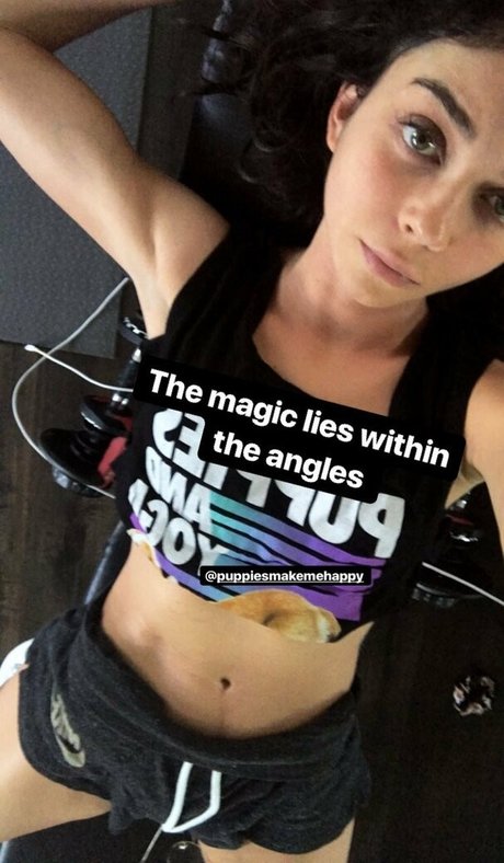 Sarah Hyland best pornstar pic