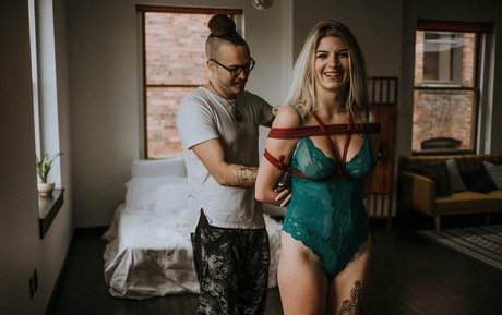 akatsuki shibari free model photo