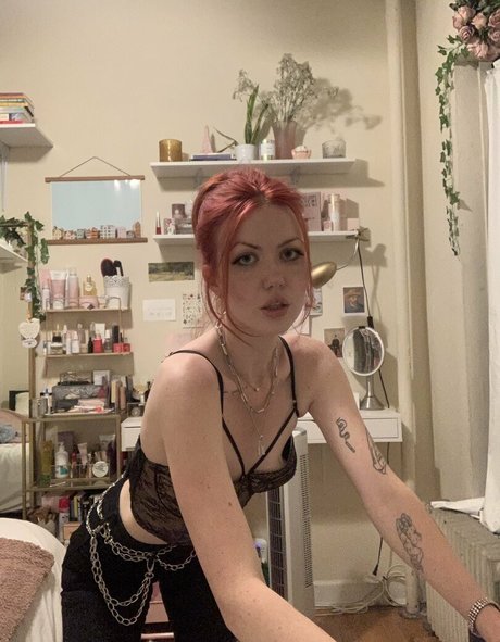 tamagotchimilf nude pornstar gallery